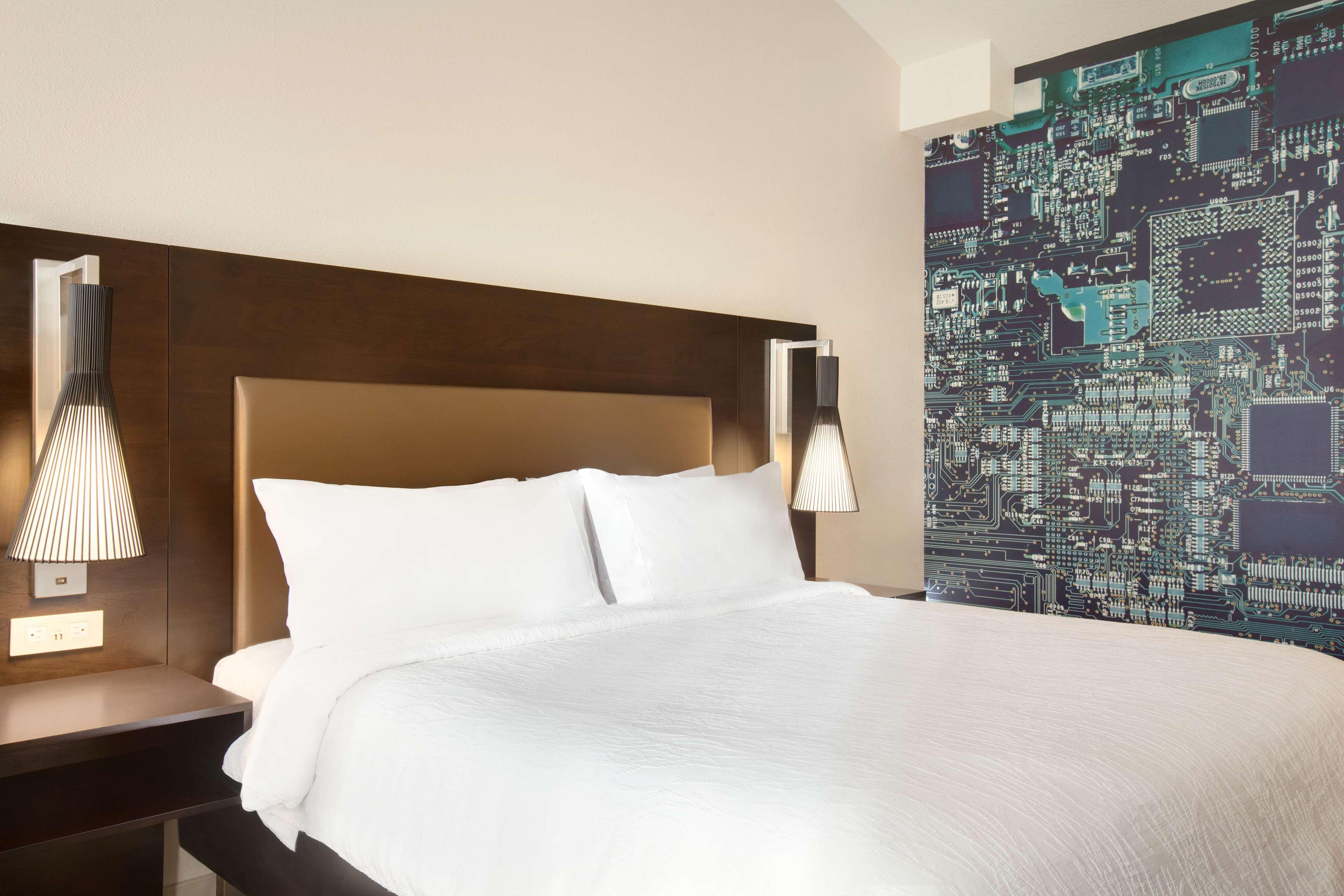 Hilton Garden Inn Cupertino Eksteriør bilde