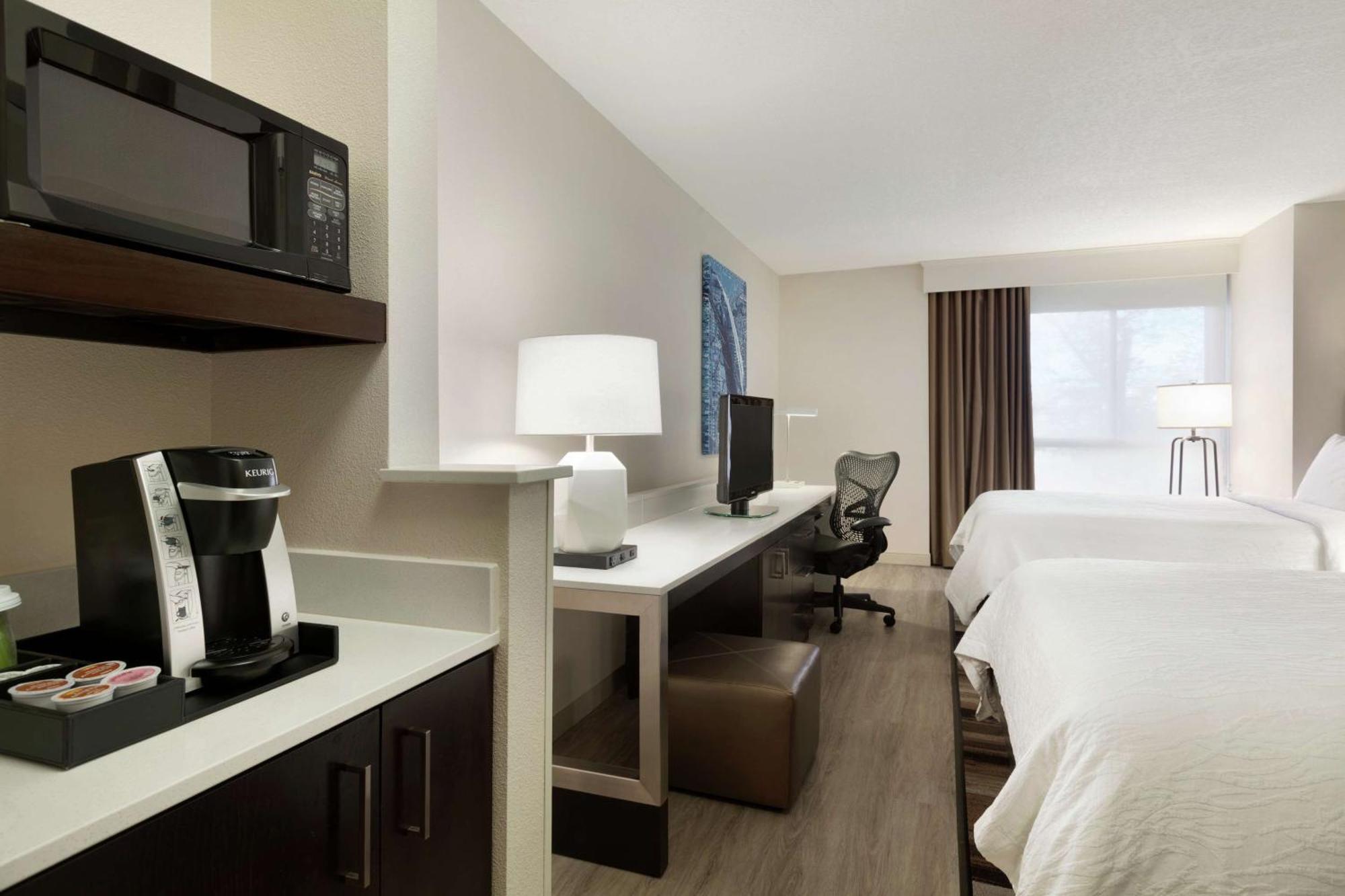 Hilton Garden Inn Cupertino Eksteriør bilde