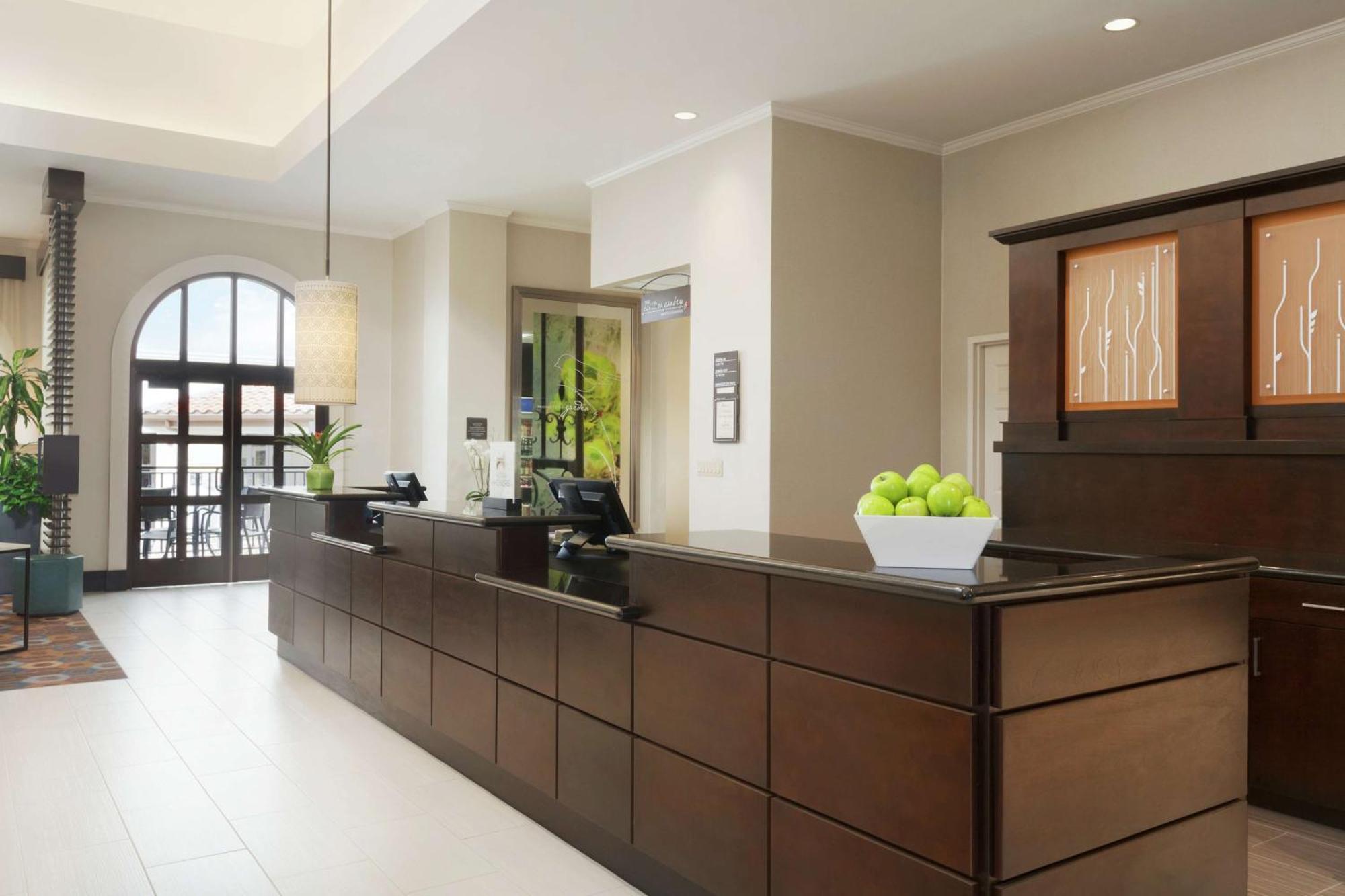 Hilton Garden Inn Cupertino Eksteriør bilde